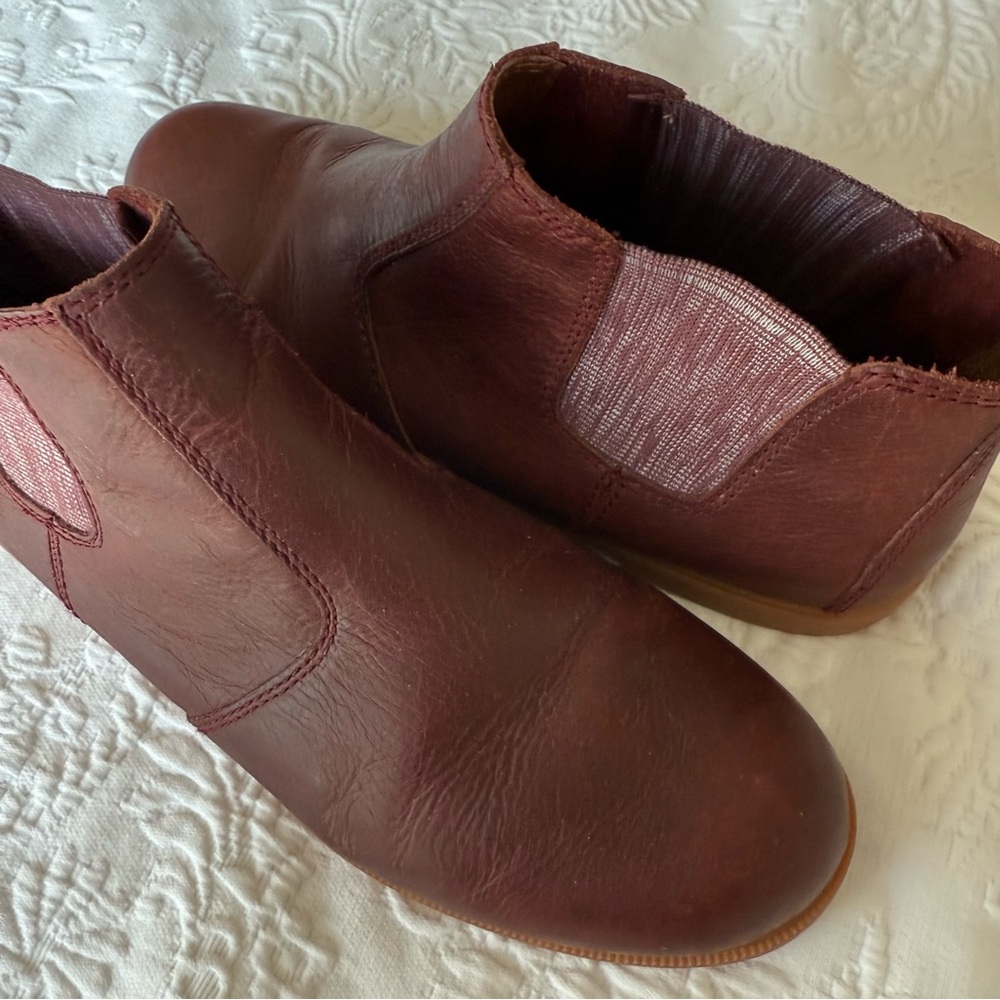 Kodiak Low-Rider Chelsea Burgundy Ankle Boots size 10 - Picture 7 of 11
